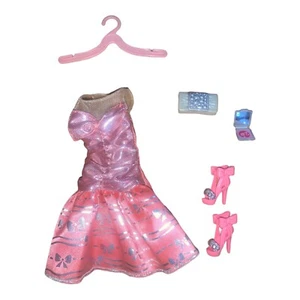 Barbie Fashionistas Moda Fiebre Caliente Zapatos de Vestir Bolso Espejo Look Completo - Imagen 1 de 8