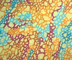 Acolchado de algodón Kaffe Fassett 1/2 metro amarillo musgo - Imagen 1 de 3