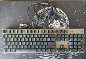 Logitech G512 Carbon LIGHTSYNC RGB Mechanical Keyboard GX BROWN Switches - Picture 1 of 2