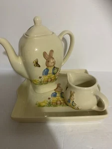 Juego de té vintage conejito de Pascua cerámica tetera crema y bandeja para servir crema raro - Imagen 1 de 15
