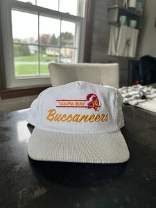 Tampa Bay Buccaneers Corduroy Vintage Hat - Picture 1 of 5