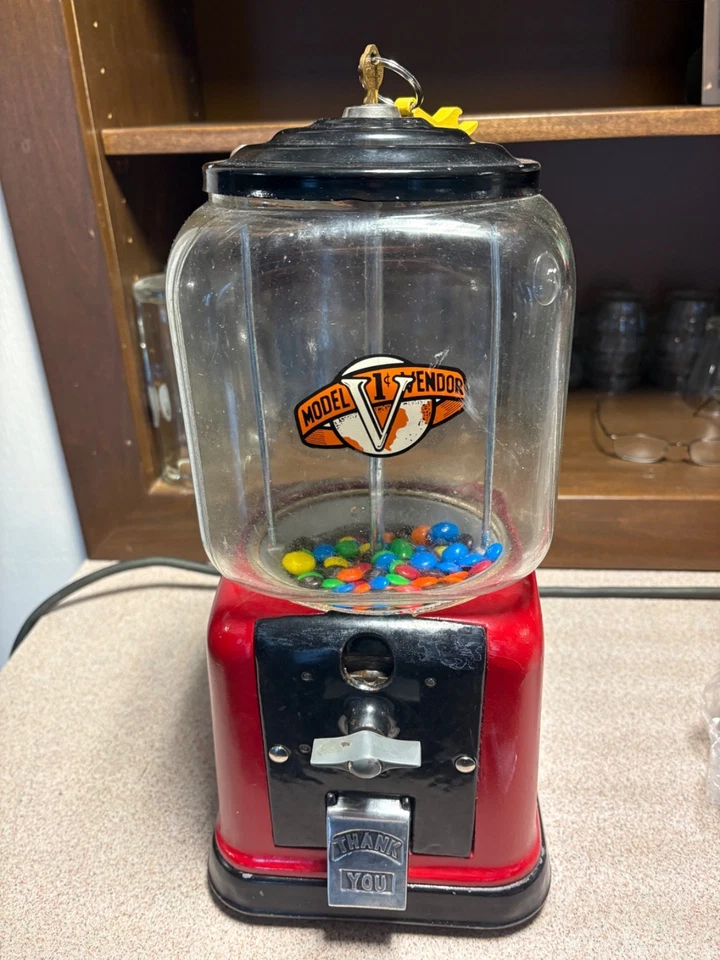 Vintage 1¢ Model V Vendor Gum Ball Machine - Image 1 of 1