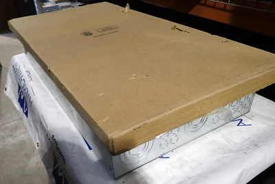 НОВАЯ 3-фазная панель Square D NQ442L2C 225 ампер 240 В внутренняя NC38S MH38 P618 - Изображение 1 из 4