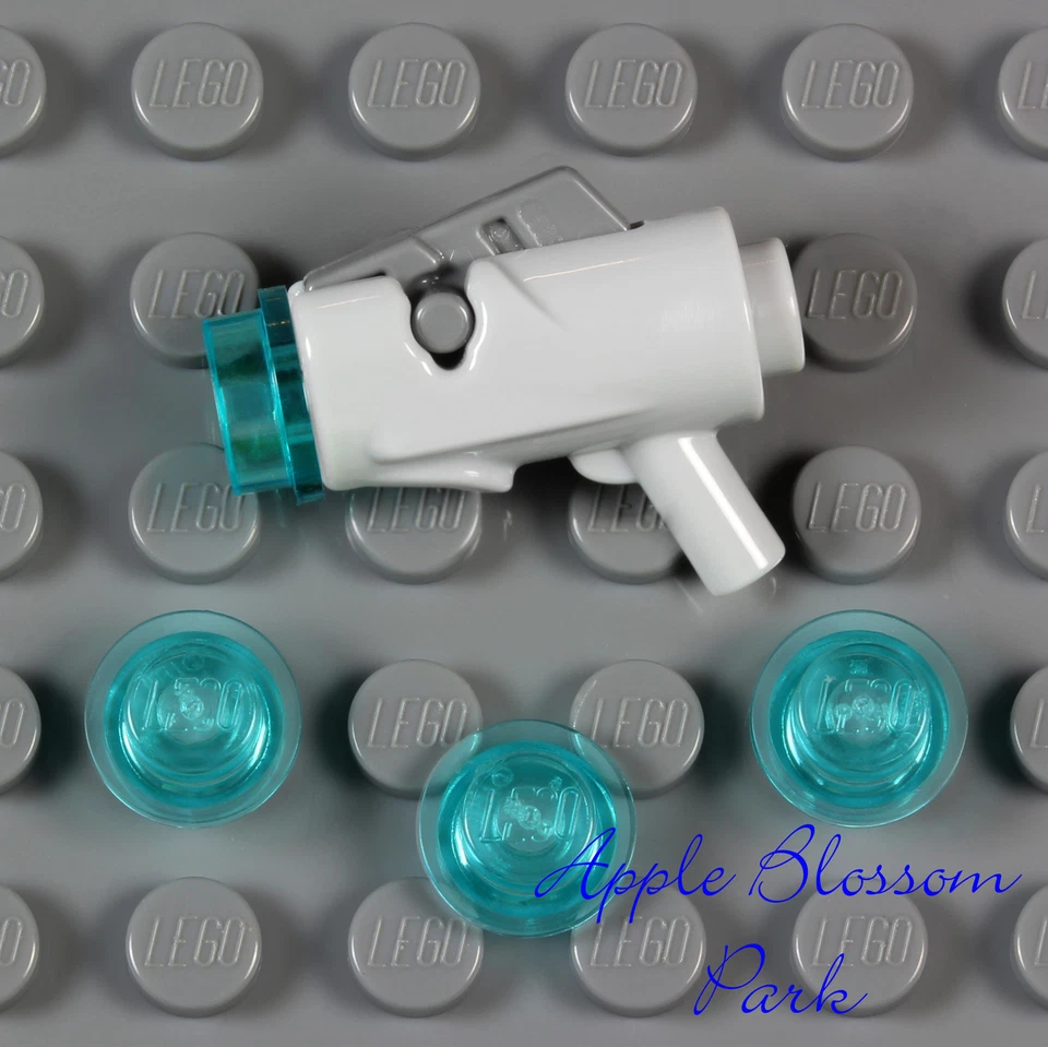 NEW Lego Minifig GRAY BLASTER GUN Police Ultra Agents Trigger Weapon w/Bullets - Image 1 of 1