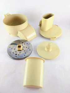 West Bend 6500 Food Processor Shooter Bowl Lid Pusher Blade Replacement Parts - Picture 1 of 3