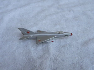 Bachmann 1970's Mini Planes MIG-21C Jet - Picture 1 of 5