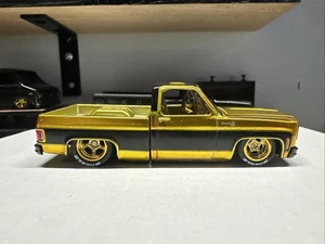 M2 Machines Custom Toycon Limited Edition Square Body - Picture 1 of 3