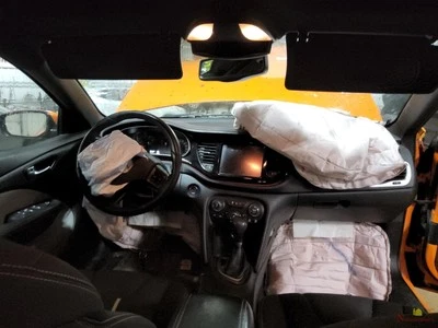 Dodge Dart 2014 controles de temperatura Foto 1 de 4