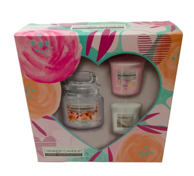 YANKEE CANDLE HOME INSPIRATIONS Small Jar & Votives Gift Set Limited Edition - Image 1 of 4