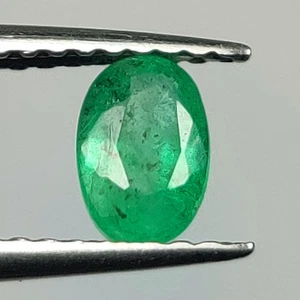 0,46 quilates - Esmeralda natural de Zambia forma ovalada buen brillo gema - 8601 - Imagen 1 de 2