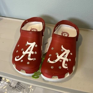 Zoccoli classici Crocs Alabama Roll Tide da uomo taglia 10 209582-100 NUOVI - Foto 1 di 7