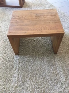 Nachttisch / Nachtkonsole SCHUON Wildeiche massiv *Ausstellungsstück* - Bild 1 von 2