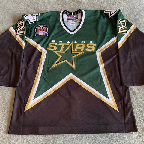 Dallas Stars DAL 1997-99 Alternate CCM Sz 56 #22 Brett Hull '99 SCF Autographed Cover