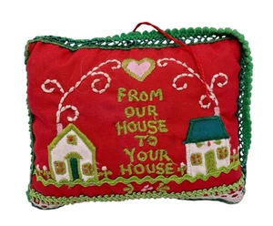 Mini cuscino campionatore ornamento natalizio ricamato dalla nostra casa fatto a mano vintage - Foto 1 di 9