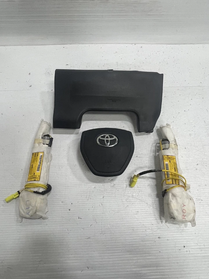 TOYOTA COROLLA 2014-2015-2016-2017-2018-2019 WHEEL, KNEE AND SEATS AIRBAG OEM - Imagem 1 de 4