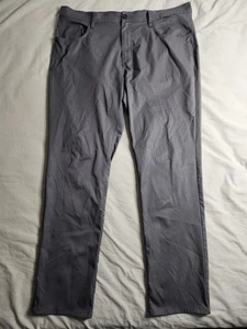 Travis Mathew Open To Close Hose Herren Gr. 38x31 grau leicht Golf Preppy NEU - Bild 1 von 10