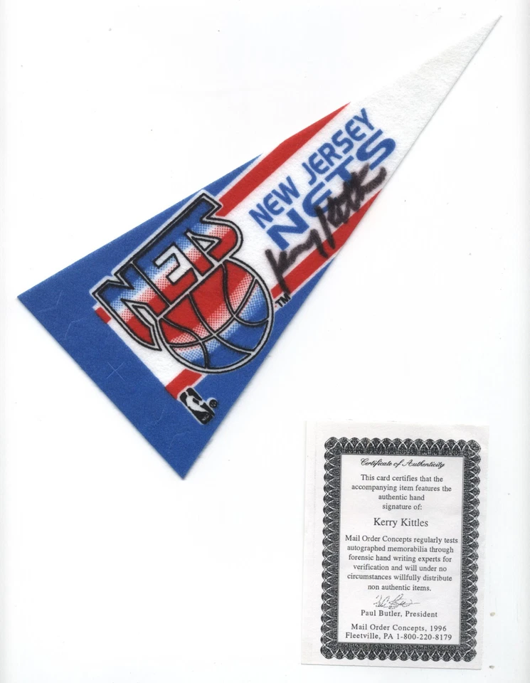 Mini banderín (redes) autografiado por Kerry Kittles con certificado de autenticidad Foto 1 de 1