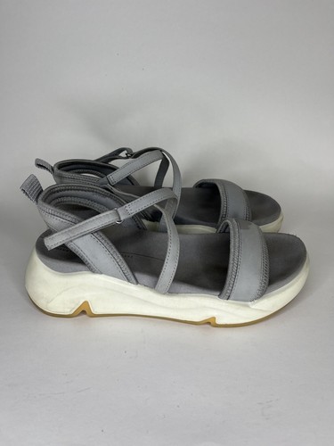 Sandalo sportivo da donna ECCO grigio con caviglia grossa taglia 38 US 7 7 5