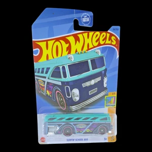 Hot Wheels 2023 SURFIN' SCUOLABUS ~ "Surf's Up" mini-collezione 1/5 ~ 24/250 - Foto 1 di 2