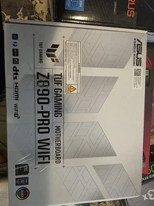 Placa madre Asus TUF Gaming Z890-Pro WiFi ATX con DDR5, PCIe 5.0, WiFi 7. A10 - Imagen 1 de 3