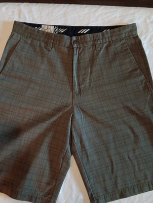 Volcom Stone Corpo Class Collection Size 34 Light Brown Excellent Condition - Image 1 of 4