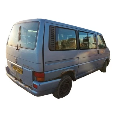 LUZ TRASERA IZQUIERDA VOLKSWAGEN CARAVELLE SWB 2.5 701945095 Foto 1 de 4