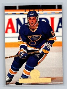 1994-95 Leaf #258 Jim Montgomery St. Louis Blues - Picture 1 of 2