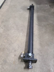 Cilindro hidráulico peneular 1,5" diámetro x 30" carrera doble acción 3000 psi - Imagen 1 de 9