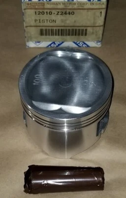 Pistón de motor Nissan 12010-Z2440 OEM Z24 90 mm para Datsun 720 Pathfinder 1979-90 Foto 1 de 3