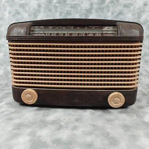 Vintage 1940s Brown Bakelite AM/Shortwave 2-Knob Tube Radio 12x8in – Parts/Repai - Picture 1 of 8