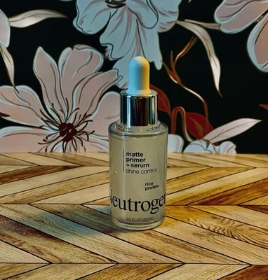 Neutrogena Shine Control Matte Booster Face Primer + Serum (Brand New) - Image 1 of 2