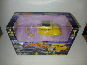 Kit modelo fundido a presión Ford Deuce Coupe Revell escala 1:25 American Graffiti '32, NUEVO - Imagen 1 de 7