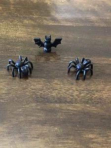 Lego Black Creepy Crawlers. Halloween - Picture 1 of 5