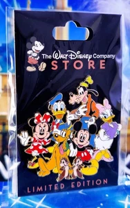 Prendedor Disney DEC - Mickey & Friends Cluster LE 300 - Imagen 1 de 1