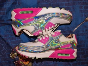 Size 6.5 - Nike Air Max 90 LX Laser Fuchsia Womens CQ2995-100 NWOB - Picture 1 of 10