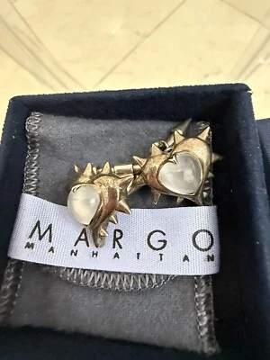 Corazón de éxtasis Margo Manhattan con gemelos de piedra lunar de plata de ley  Foto 1 de 4