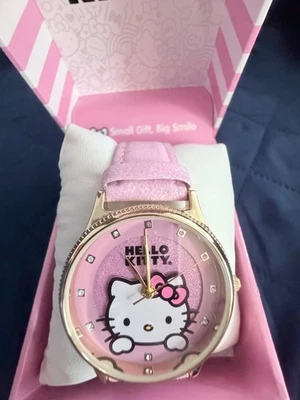 Reloj Hello Kitty Sanrio Accutime Nuevo en Caja - 2024 - Dorado/Rosa Foto 1 de 4