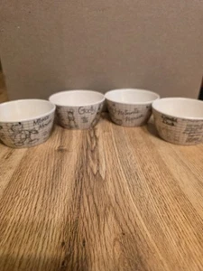 Disney Mickey Mouse Sketchbook 4 Tidbit Bowls- Mickey, Minnie, Goofy, & Donald - Picture 1 of 23