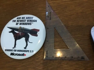 FINESTRE VINTAGE PER GRUPPI DI LAVORO3.11 MICROSOFT PULSANTE PINBACK 3,5 POLLICI - Foto 1 di 2