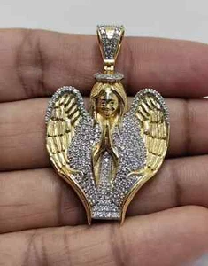 Colgante con dije de ángel de diamantes de corte redondo de 2 quilates enchapado en oro amarillo de 14 quilates - Imagen 1 de 4