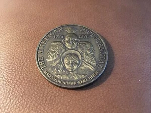 MACK, BLACKHAWK, KENT, HAIGHT Winnebago Bicentennial Commemorative Coin Vintage - Picture 1 of 6