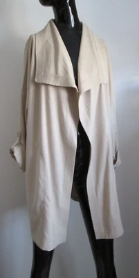 Nuevo con etiquetas Abrigo Max Studio Talla L Beige Latte Cuello Drapeado Abierto Botón Rollo Tap $128 Foto 1 de 4