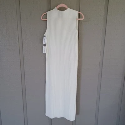 Aritzia Babaton Optimize Dress Size XS Mockneck Plisse Pleated In Light Birch - Image 1 of 4