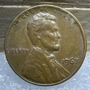 1967 Lincoln Memorial Penny No Mint Mark Error "L" & WE Trust" on rim. Rare Coin - Picture 1 of 15