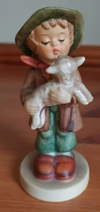 VINTAGE GOEBEL / HÜMMEL FIGURINE – THE LOST SHEEP - HUM 68 2/0 - Picture 1 of 4