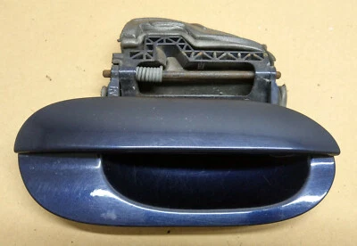 Manija de puerta exterior delantera derecha BMW E39 azul oriental manija metálica plástico 317 - Imagen 1 de 2