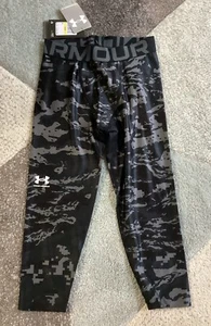 Under Armour Boys Heatgear Printed 3/4 Leggings Black Camo YMD NWT $35 - Picture 1 of 9