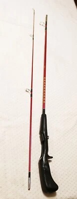 Caña de pescar de fundición de fibra de vidrio roja Shakespeare vintage 2 piezas 5 pies Foto 1 de 2