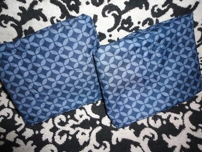 WALMART SOFT MICROFIBER BLUE GEOMETRIC (2) KING PILLOWCASES 20X40 WRINKLE FREE - Image 1 of 4