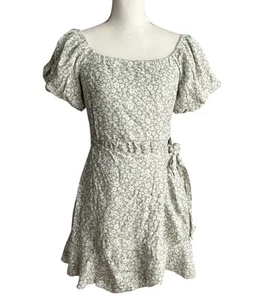 Trixxi Floral Print Puff Sleeve Faux Wrap Dress Juniors M Dainty Coquette NWT - Picture 1 of 10